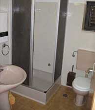 Hier sehen Sie das Bad.